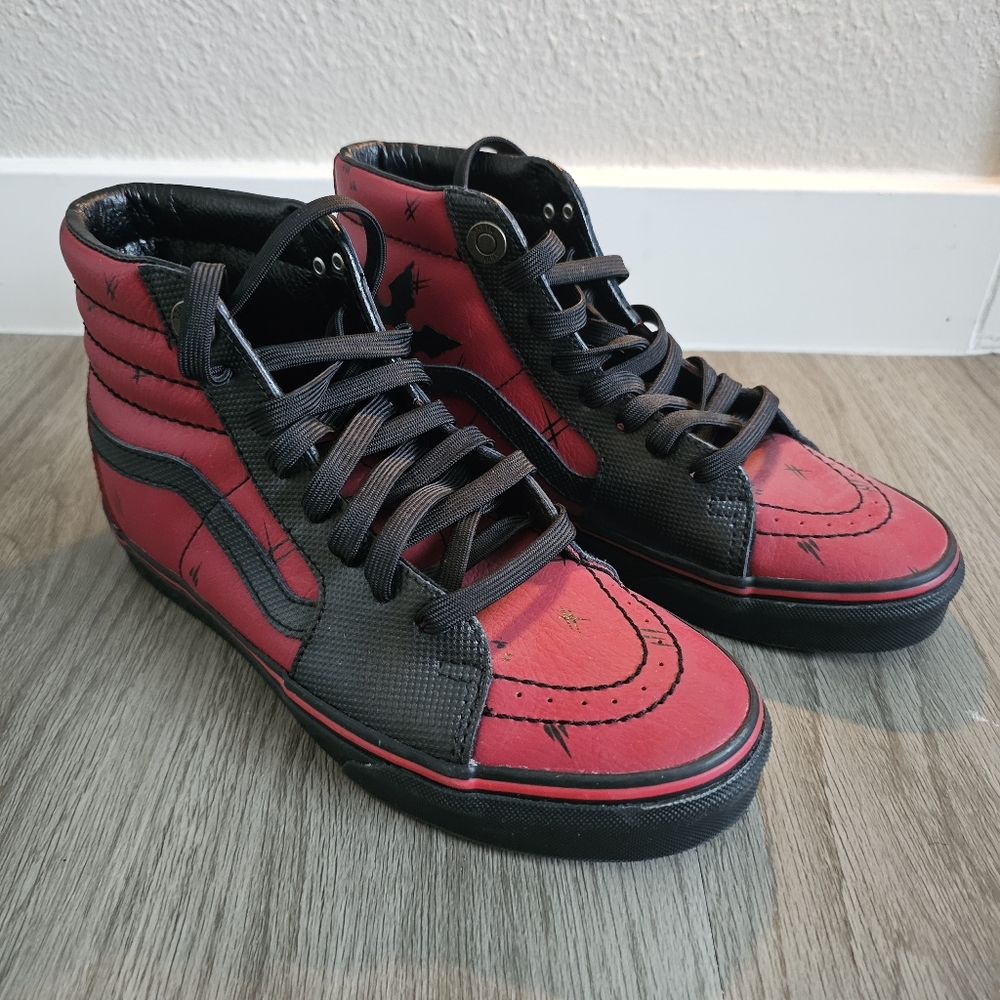VANS & Marvel SK8-HI Deadpool Black W AUTHENTIC size 7 (women)